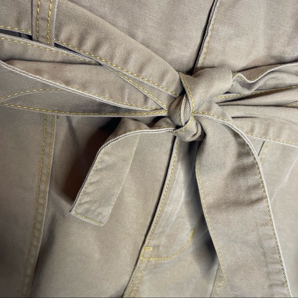 Cabi | Discovery Trouser Paperbag Tie Waist Chino Pants Tan Size 4 - Picture 4 of 15